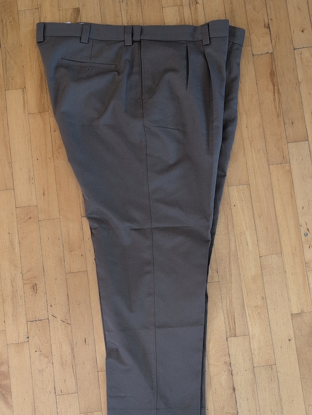 48x30 Oak Hill Men's Classic Pleated Dress Pants - Olive